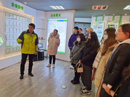 738acb3cfd8dbd1fdd79fad9baa64f9